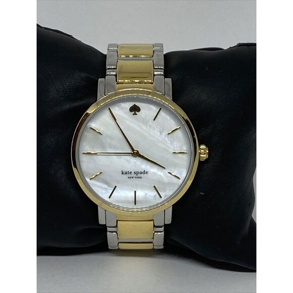 Kate Spade Accessories - Kate Spade Gramercy 0005 Women's Stainless Steel Analog Dial Quartz Watch JK780
